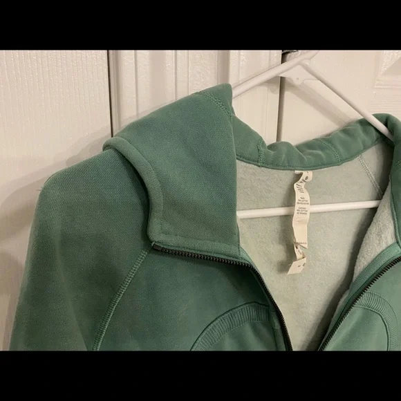 LULULEMON Scuba Hoodie II in Vintage Green Sz 8 - NWOT!! - Picture 8 of 12